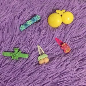 Kid hair clips